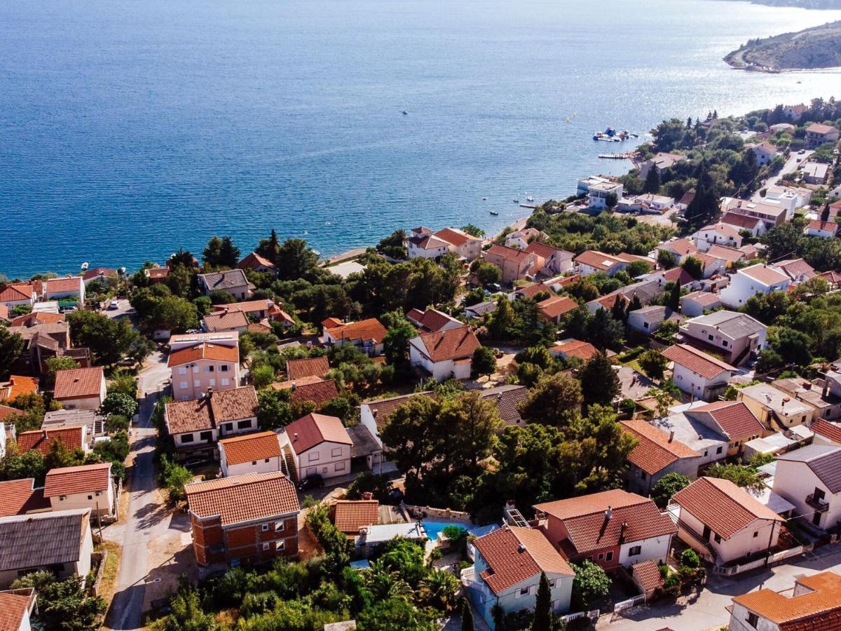 Beautiful Holiday Home With Private Pool, Nice Garden With Relax Area, Taverne 마슬레니차 외부 사진