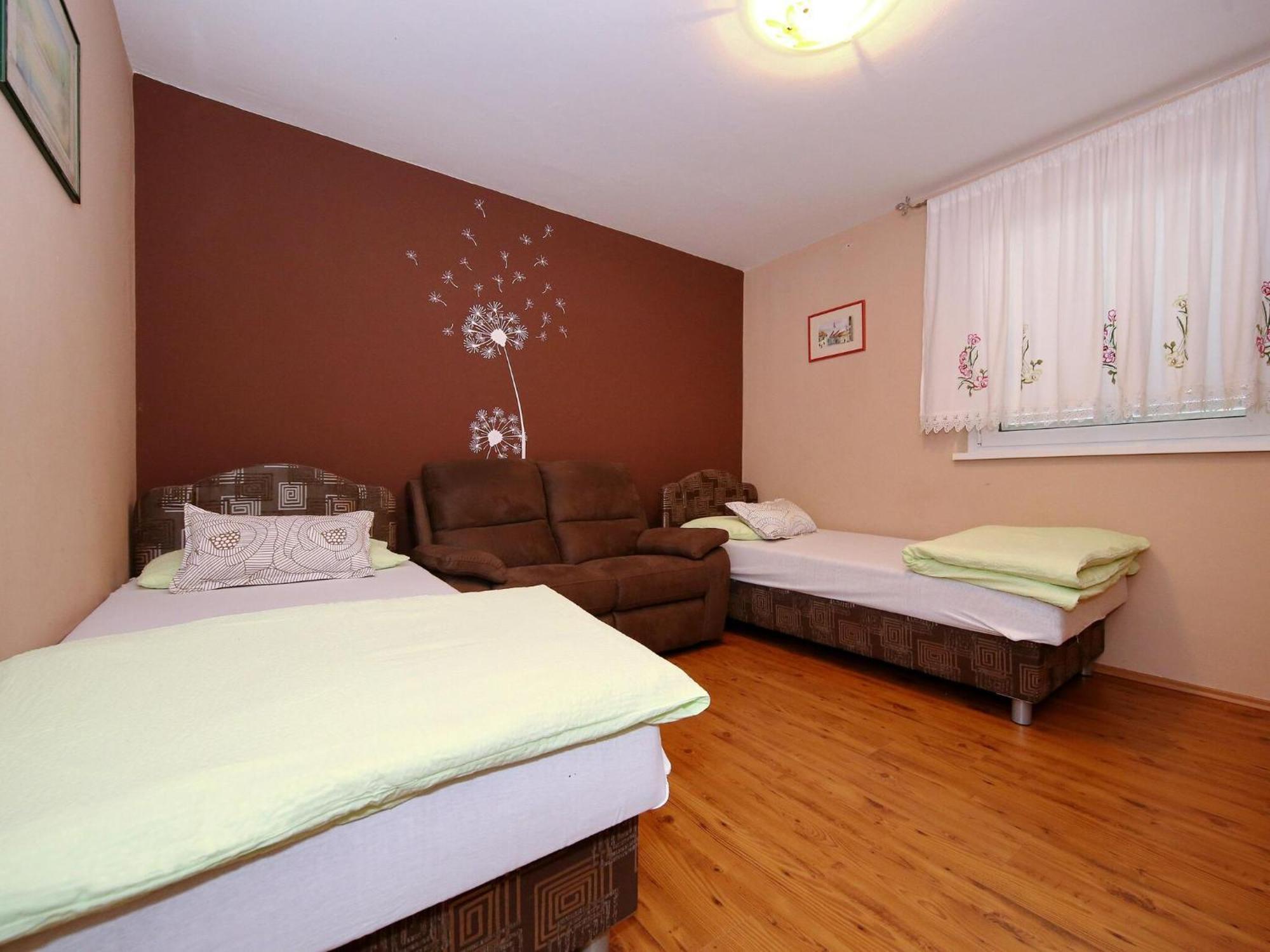 Beautiful Holiday Home With Private Pool, Nice Garden With Relax Area, Taverne 마슬레니차 외부 사진