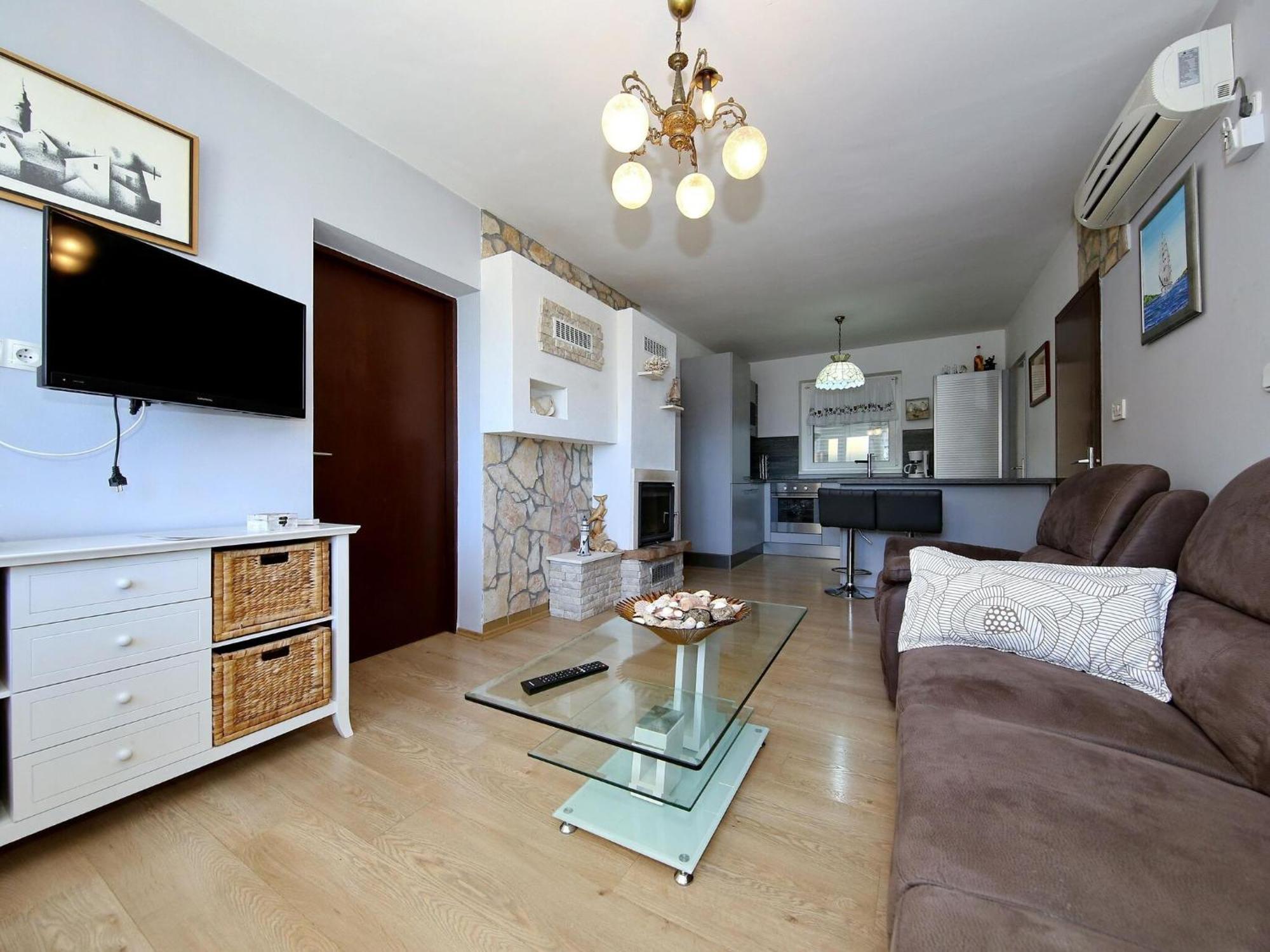 Beautiful Holiday Home With Private Pool, Nice Garden With Relax Area, Taverne 마슬레니차 외부 사진