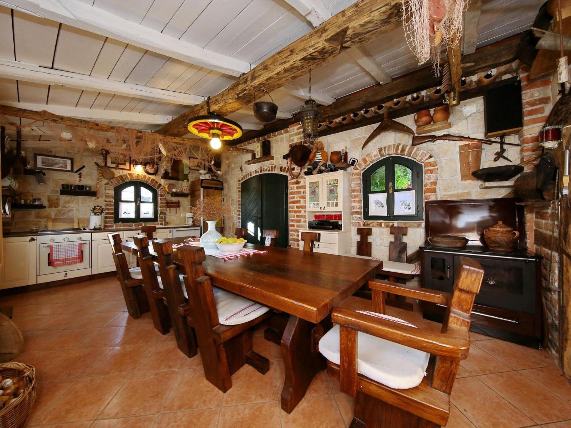 Beautiful Holiday Home With Private Pool, Nice Garden With Relax Area, Taverne 마슬레니차 외부 사진